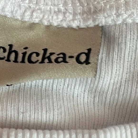 chicka-d Women's Standard Corded Campus Crewneck Sweatshirt "CAROLINA tar heels" - Picture 4 of 10